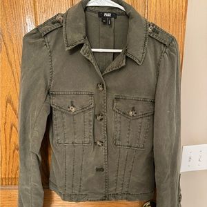 Only worn a few times. Great condition.